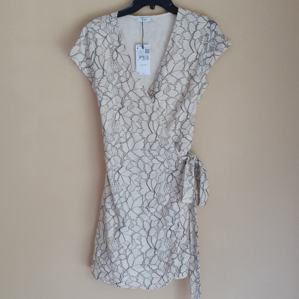 Women dress